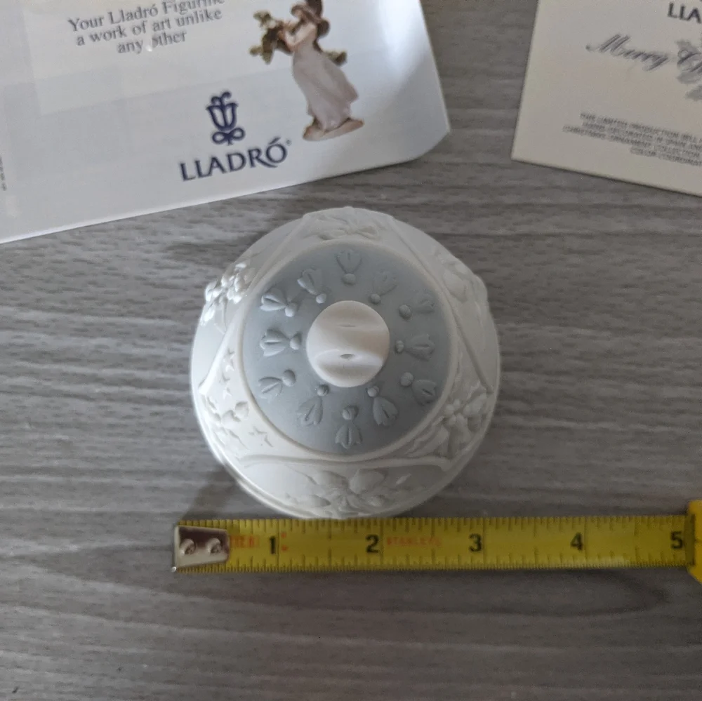 Lladro Limited Edition Bell 1994